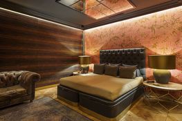 Luxury suite at brothel in Valencia